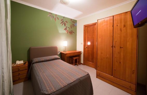 Hostal Restaurante Terra Chá Vilalba Habitación foto